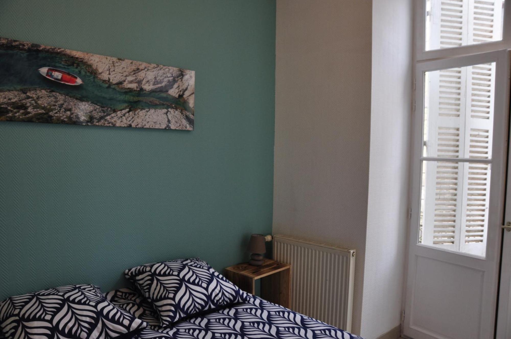 nid douillet 4places 2lits cœur de ville logement Hote-Zen wifi Segré Extérieur photo